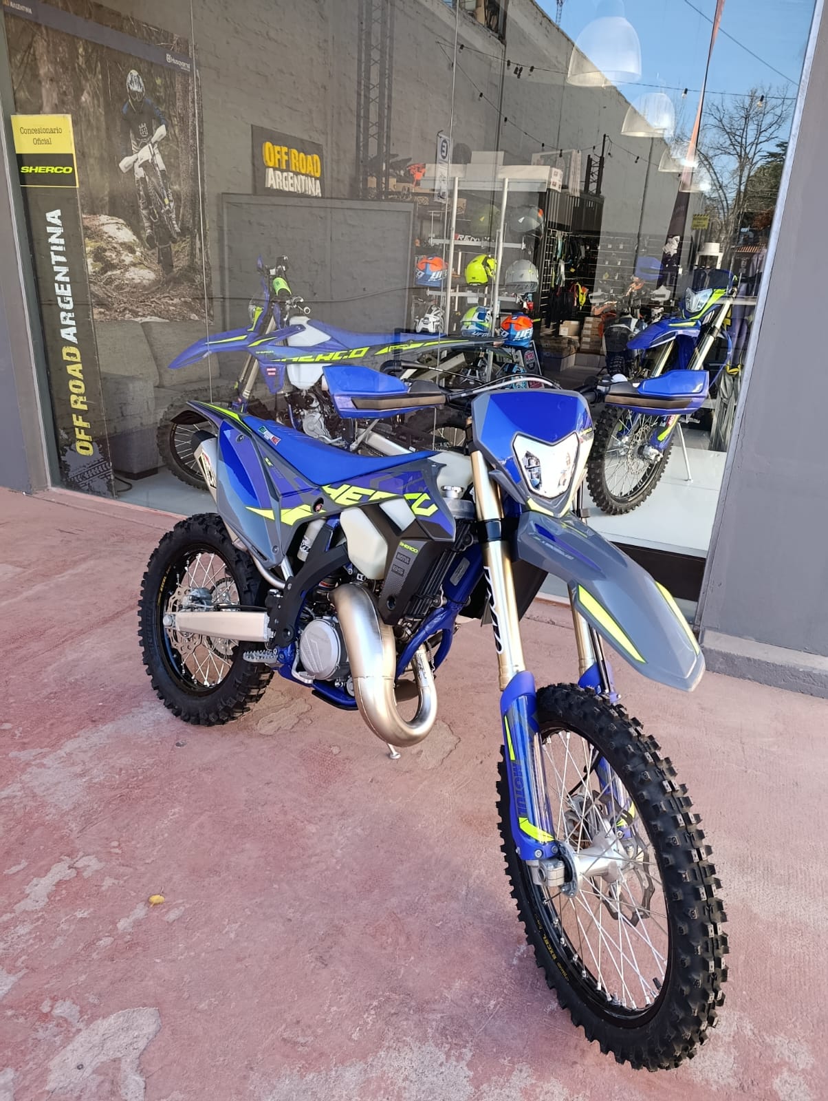 WhatsApp Image 2025-06-22 at 18.17.50 (1)